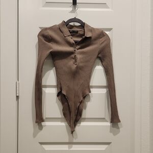 Zara Tan Ribbed Button-Up Bodysuit